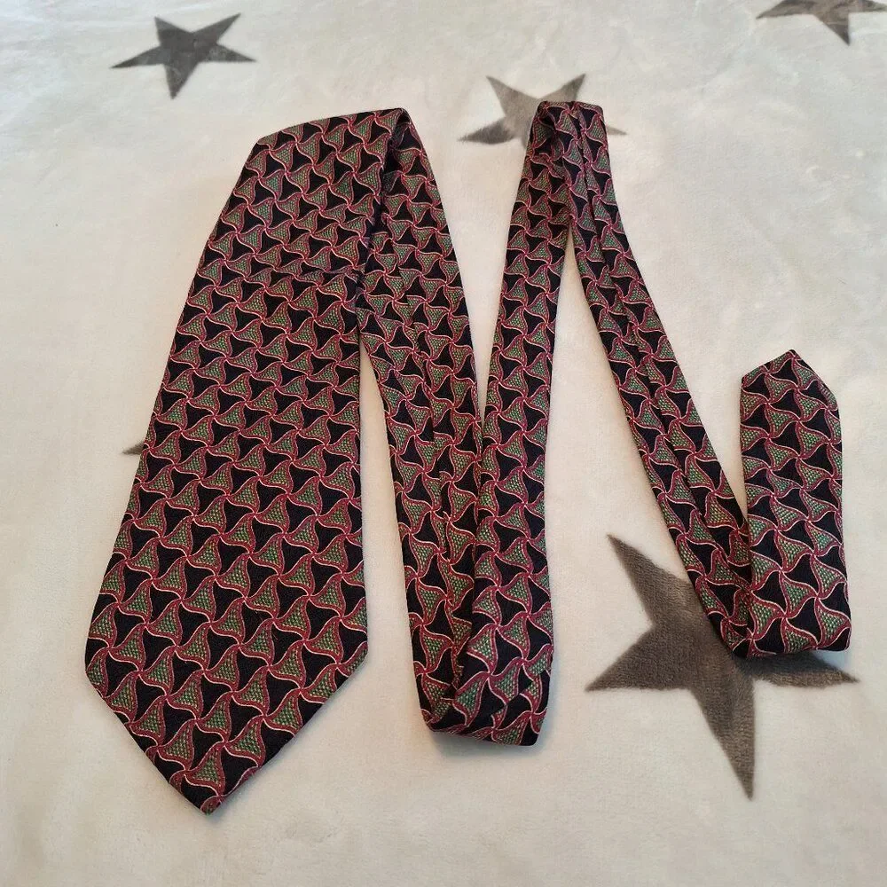 Ralph Lauren CHAPS Men's Neck Tie Green And Navy Geometric All Silk Made In USA
